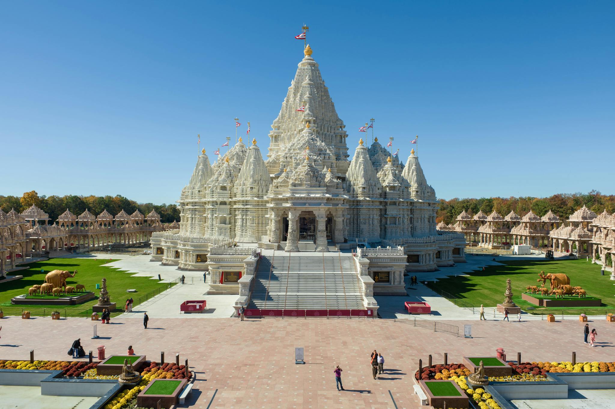 BAPS Shri Swaminarayan Mandir, Chino Hills, California